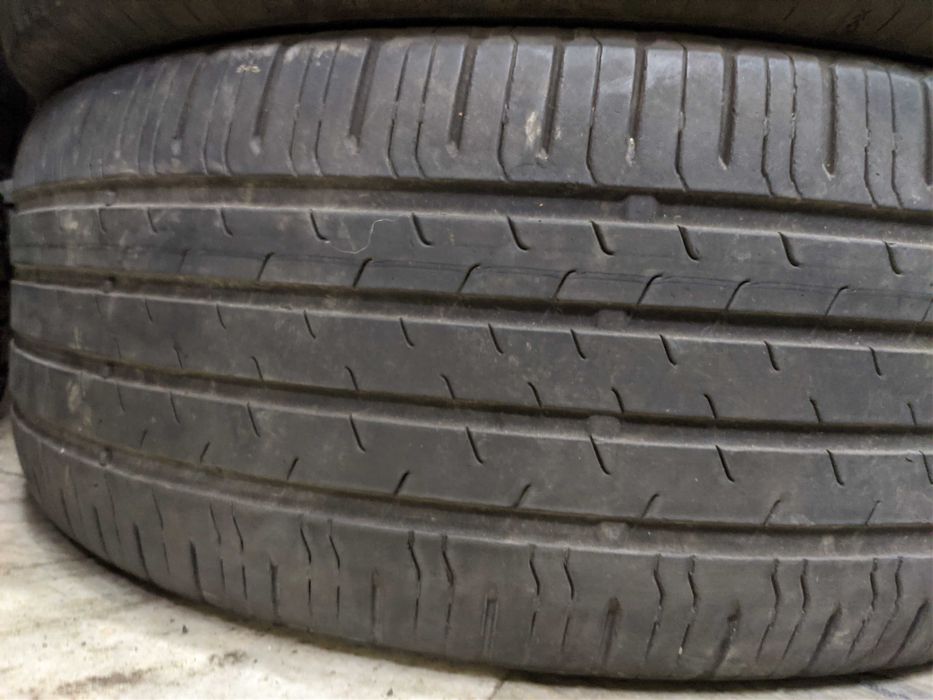 4бр Летни гуми 235 55 18 - Continental