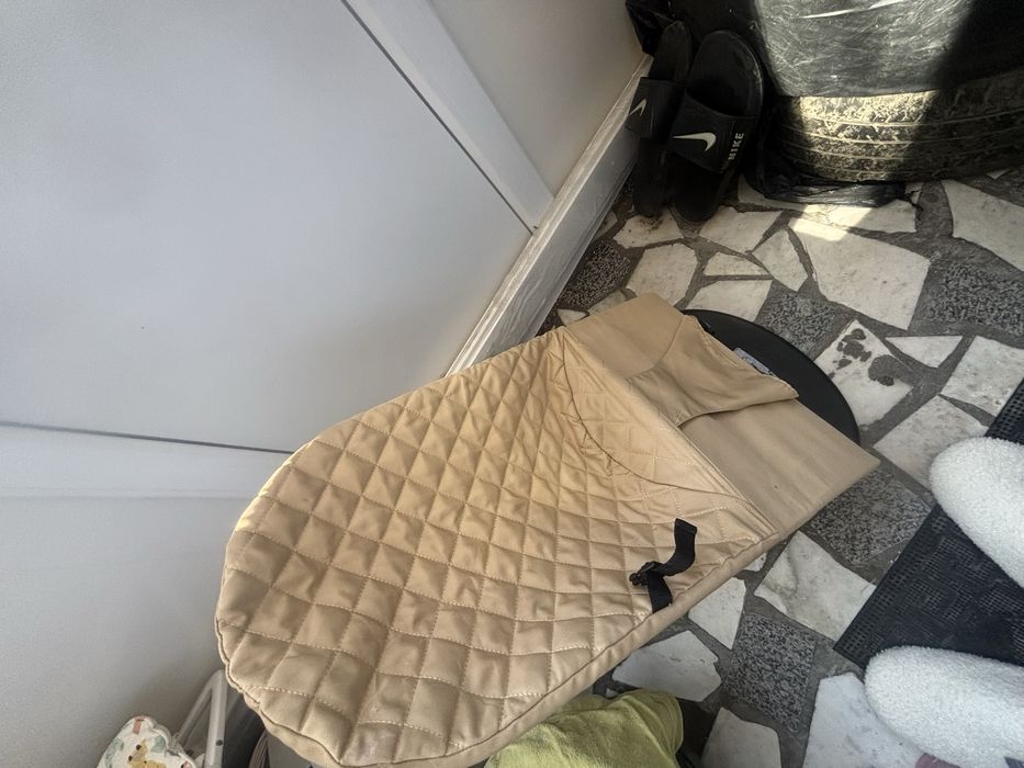 Продам шезлонг и коврик детский 7 микрорайон