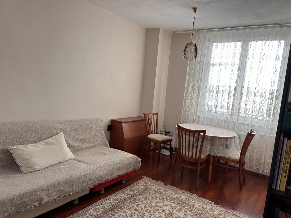 Продава се Двустаен апартамент в Плевен, 9-ти квартал - 65 кв.м за 1400 €/кв.м - Снимка #1