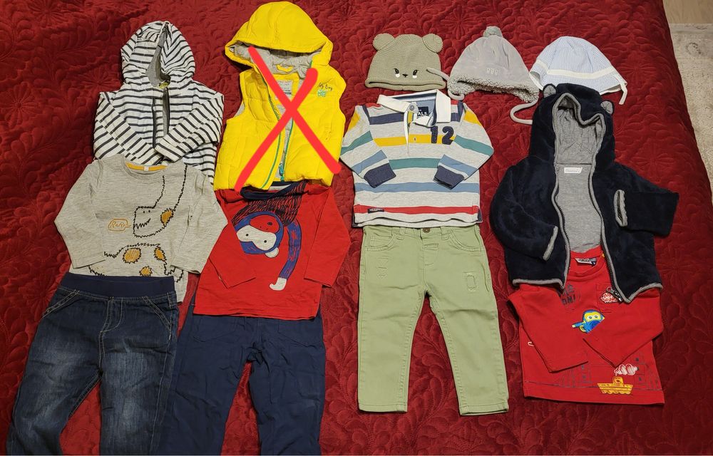 Lot Haine 6-9 luni pantaloni vesta tricou bluza hanorac caciula bebe