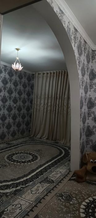 4 xonali qvartirya sotiladi