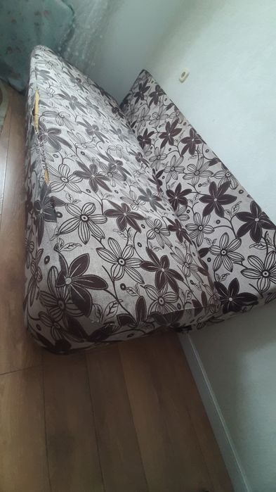 Отдам тахта, 2 метра