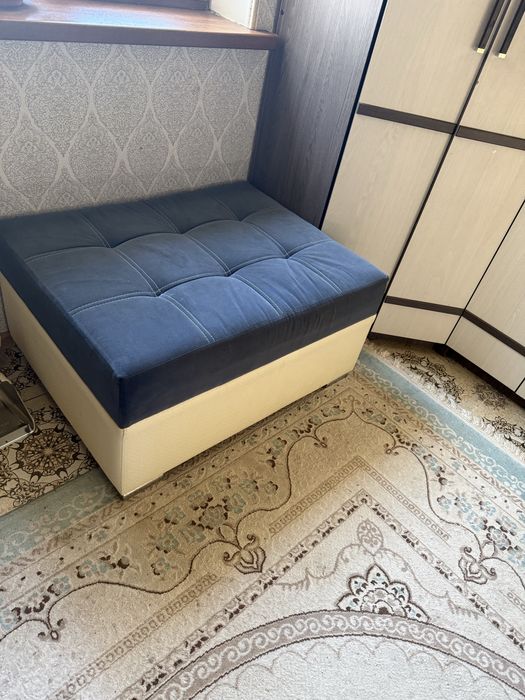 Бу мебель сатылады срочно.Бағасы келісімді.