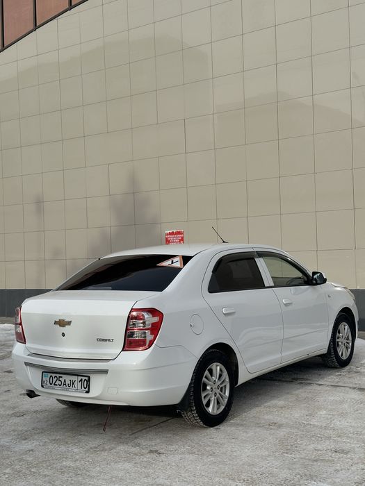 Продам шевроле кобальт автомат
