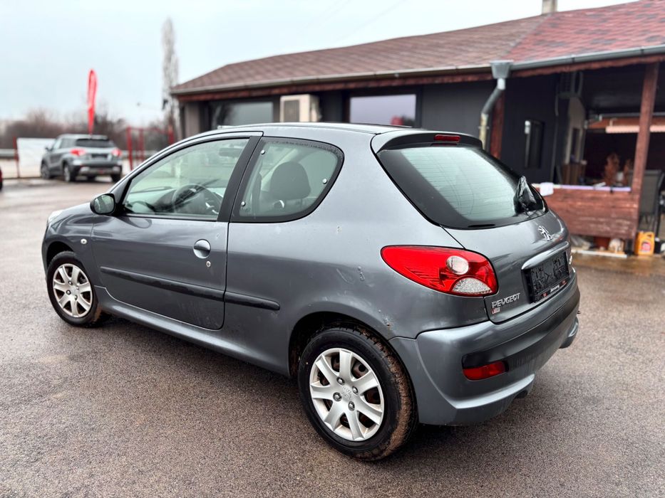 PEUGEOT 206+ на Части