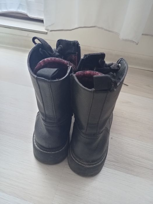 Дамски черни боти