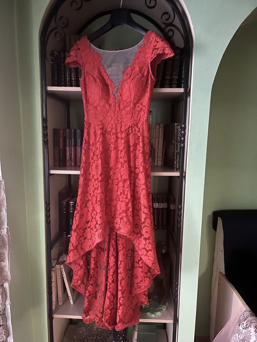 Rochie elegantă Mizar Fashion House – corai, mărimea 36 (S)