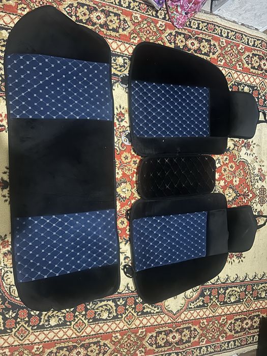 Продам чехлы на авто