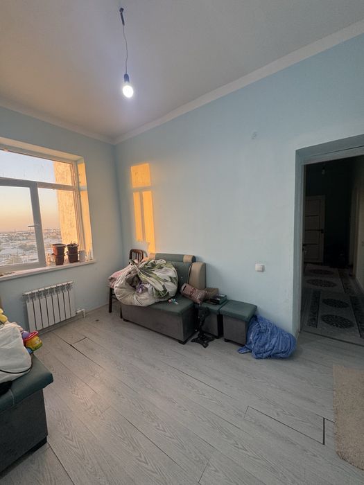 Kogon sity da 2 xonali kvartira sotiladi kogonni sentirida kirpichni
