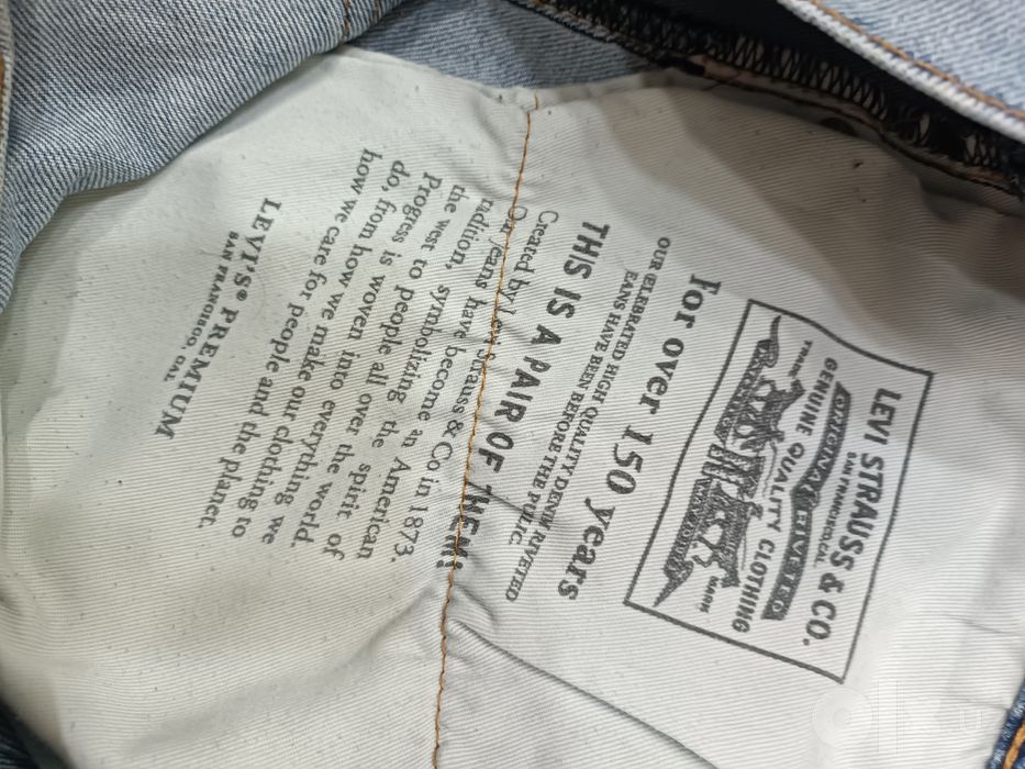 Оригинальные джинсы Levi's