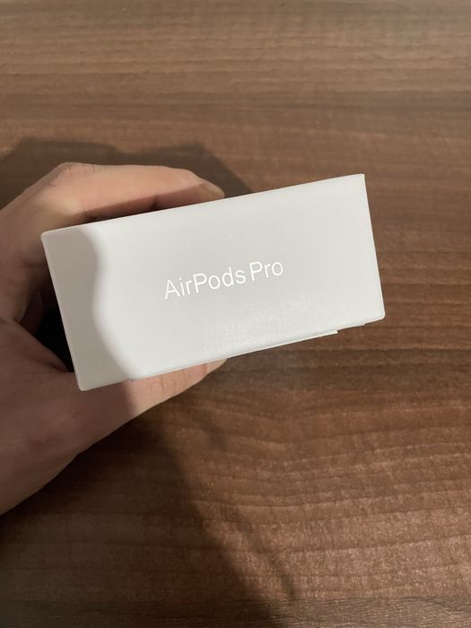 Casti AirPods Pro 3