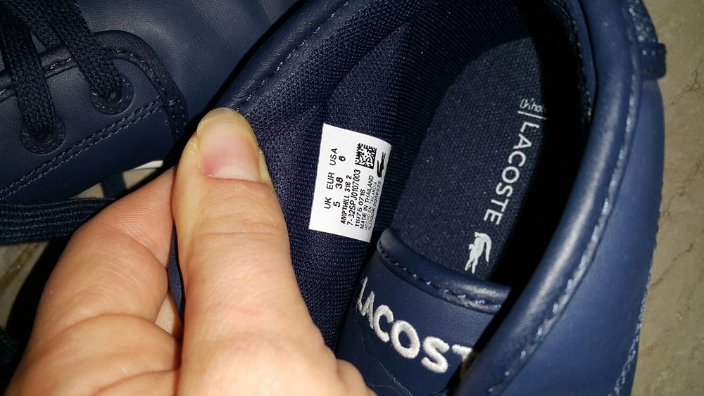 Оригинални!!!Лакоста.