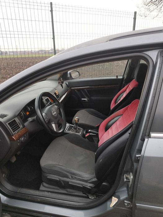 Vînd auto Opel vectra