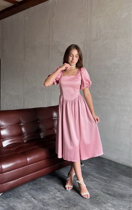 продам новое нарядное вечернее платье