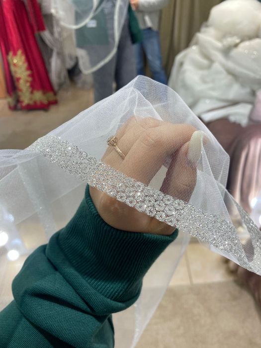 Продаю Фату НОВАЯ