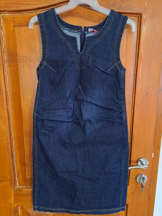 Евтин сет от дрехи за бременни