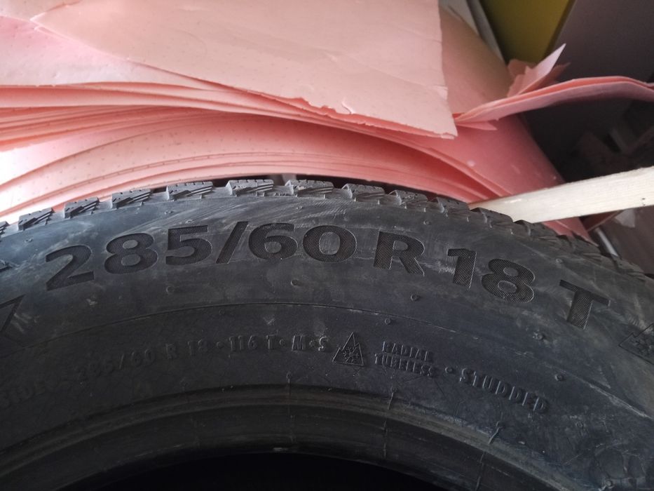 Продам резину зима 285 60R18