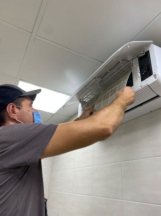 Регулярная чистка кондиционера для продления срока службы