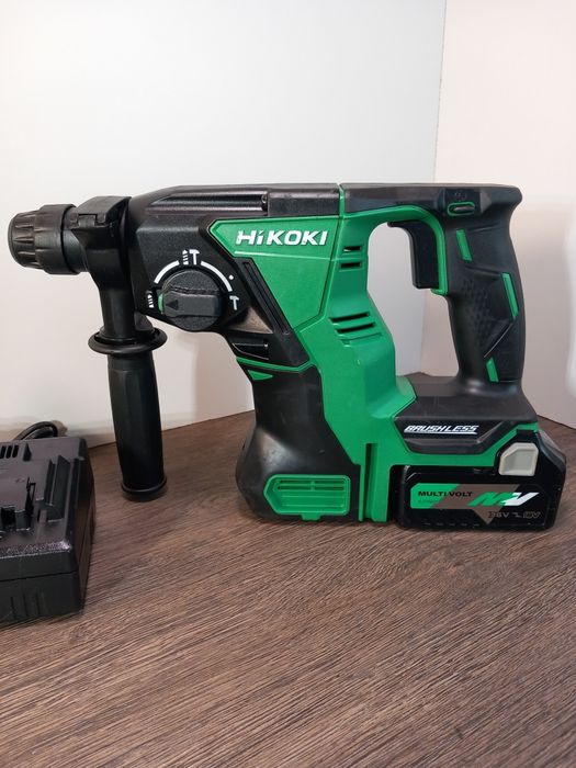 Vând rotopercutor Hikoki