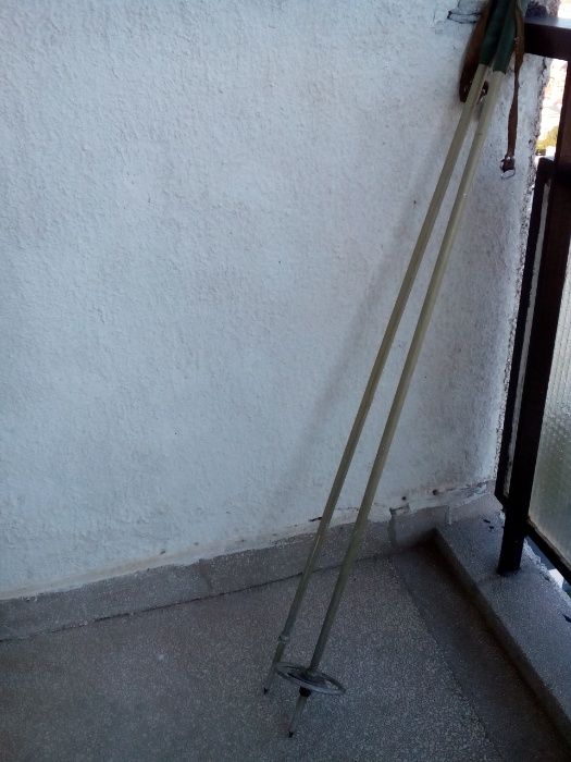 Ски, обувки, щеки, държачи за ски и щеки