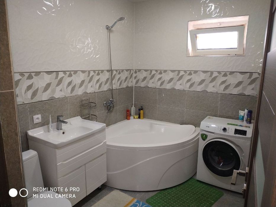 Сдается 4х комнатная квартира на долгий срок, на против Хумо арены.