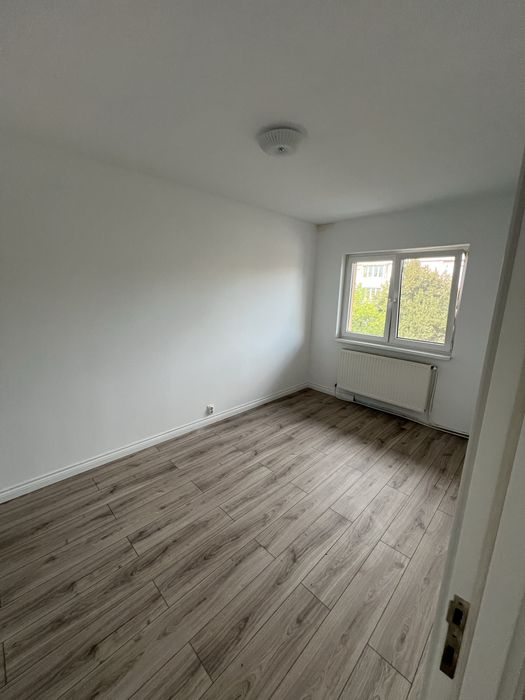 Vand apartament 2 camere