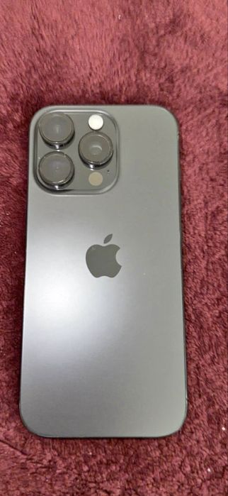 Ocazie Iphone 16 Pro 1TB impecabil 2200 lei