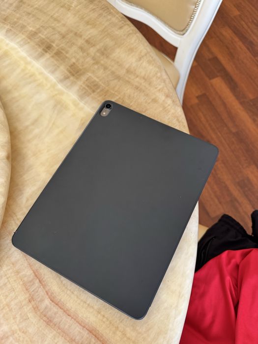 продам ipad pro 12,9 512GB