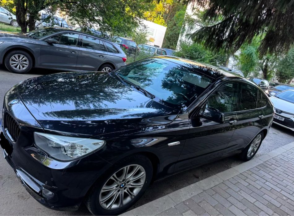 BMW  Gran Turismo Seria 5 F07  2012