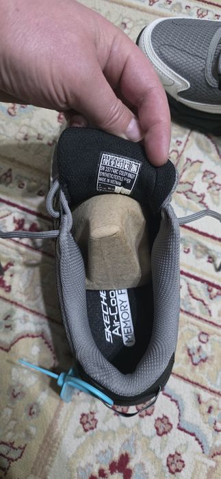 Кроссовки SKECHERS