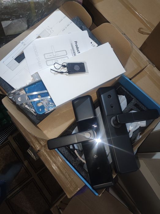 Умни Замок , smart lock Aqilli eshik qulfi