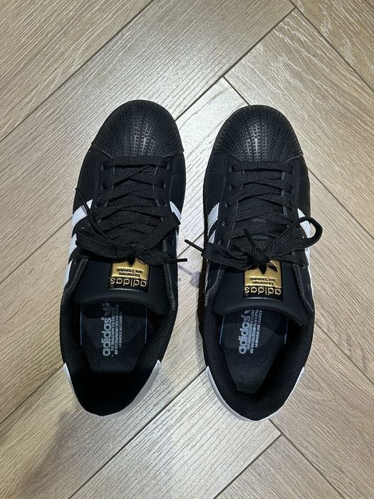 Adidas Superstar