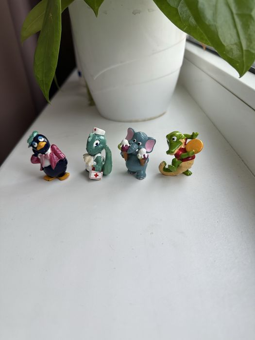 Киндеры 90х годов разные