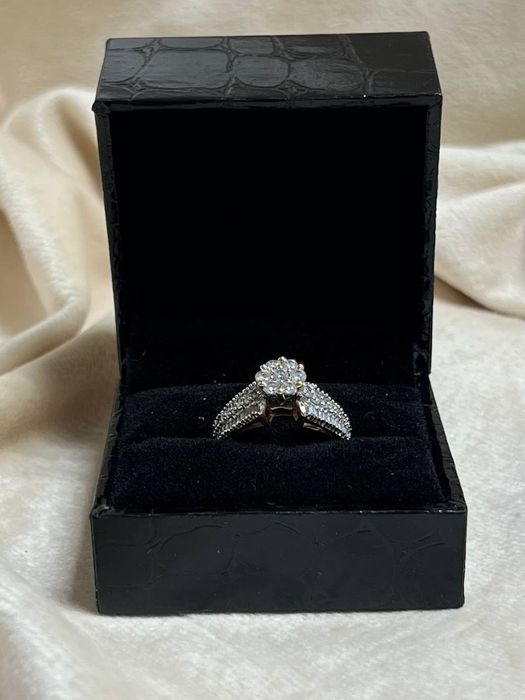 Кольцо золотое ЖанТаС ломбард Астана