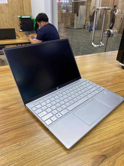 Б/У ноутбук HP Pavilion Aero 13-be1xxx [R7/16/512/13,3 2K]