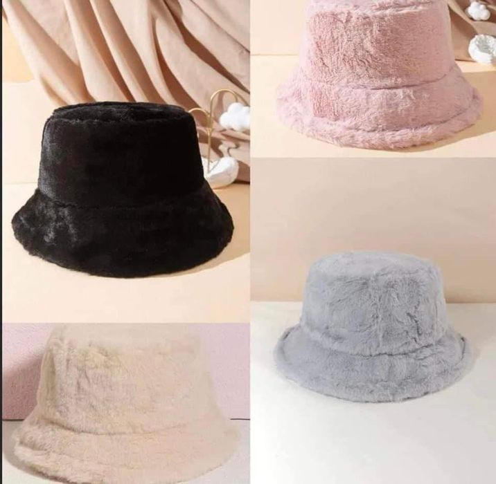 Дамска шапка тип Teddy Bear