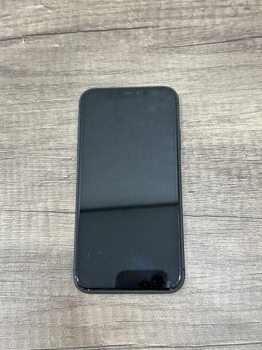 Ipone 11 в хорошем состоянии
