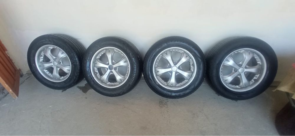 Диски R18 с покрышкой