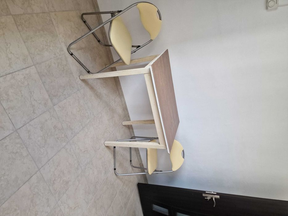 apartament cu 3 camere de inchiriat