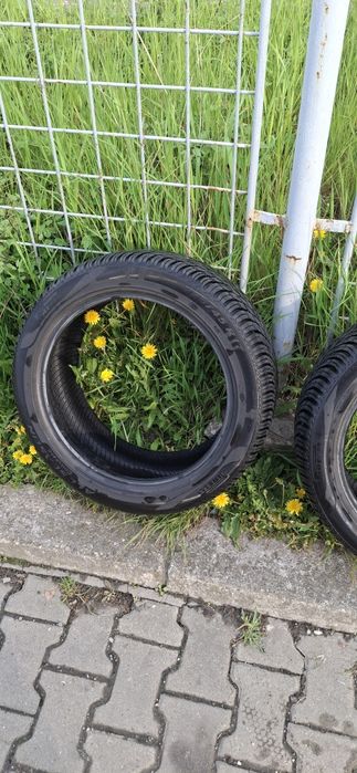 Pirelli All season 225/45/r17 dot 48.23