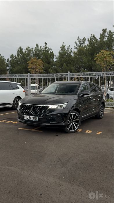 Bestune T77 Luxury