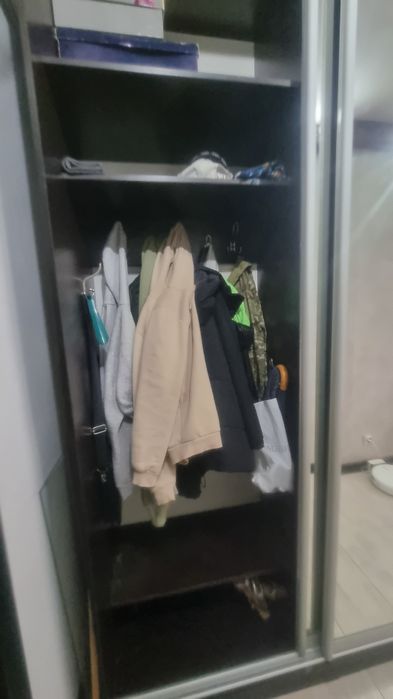 Шкаф-купе с зеркалами