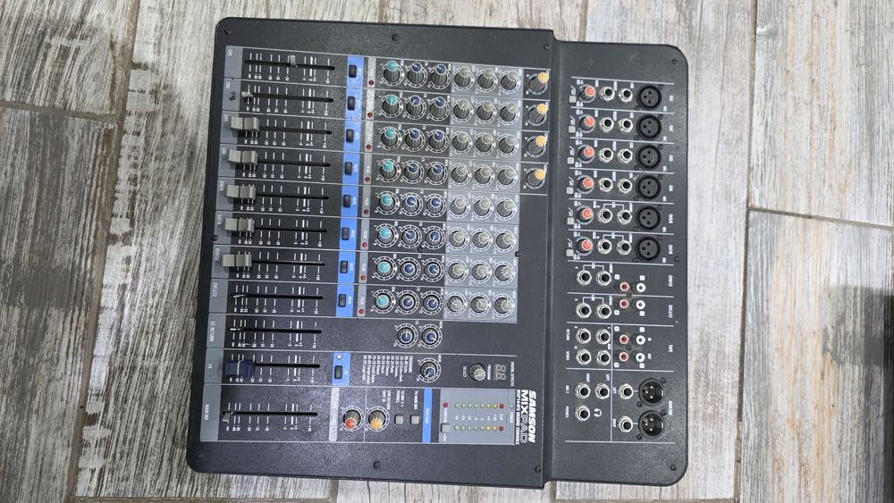 Продам микшерный пульт