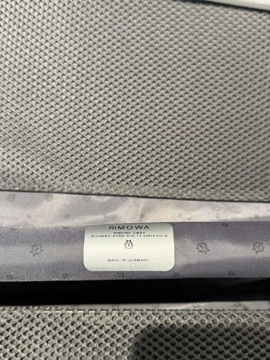 Rimowa classic cabin aluminium nou,sigilat | aduc pe comanda orc model