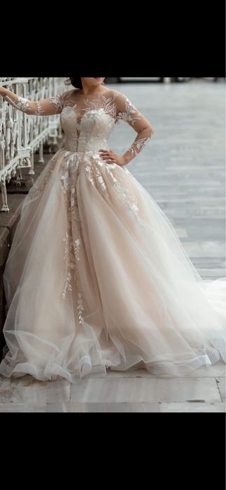 продам платье свадебное