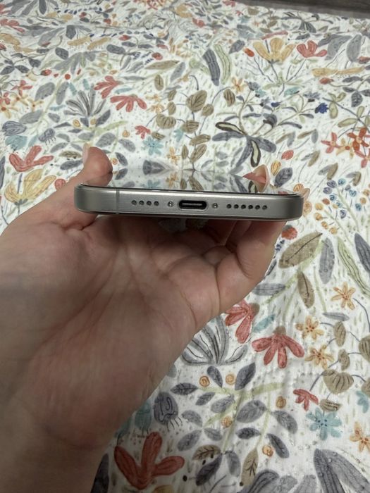 iPhone 15 Pro Max 256 GB Natural Titanium