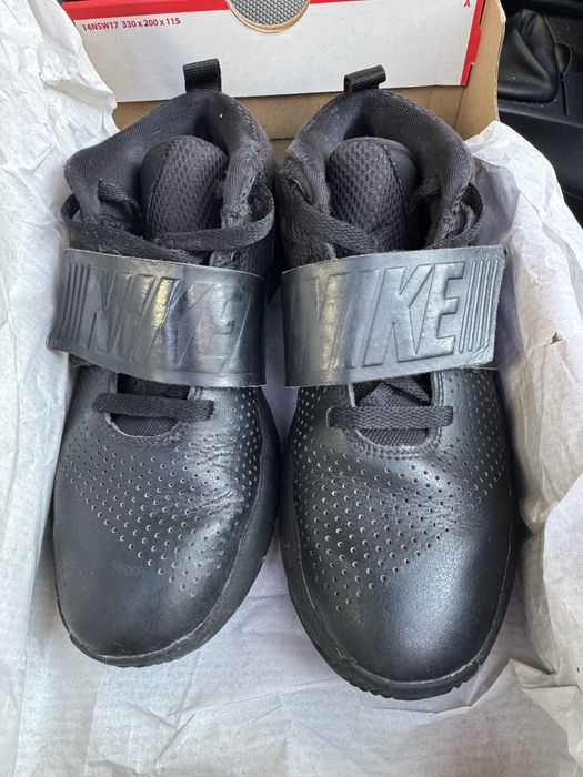 Маратонки найк nike