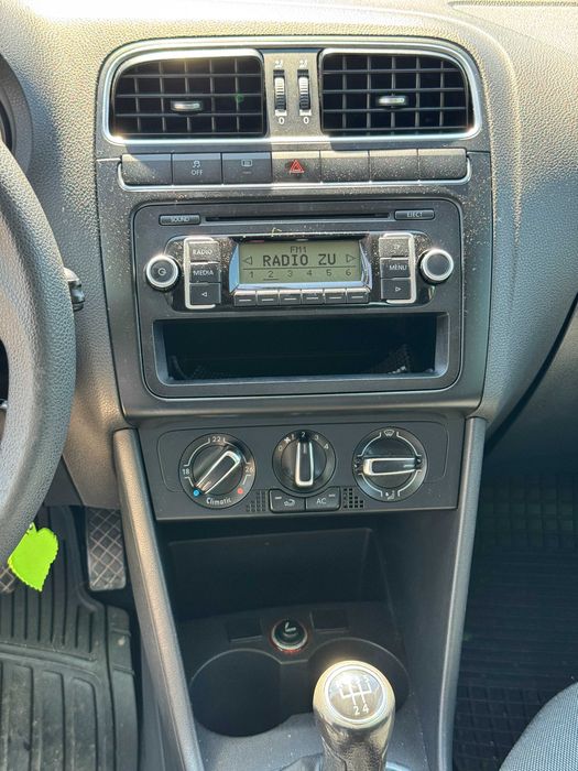VOLKSWAGEN Polo 2011 — imagine 5