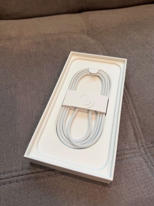 iPhone 16 Plus 256GB Pink