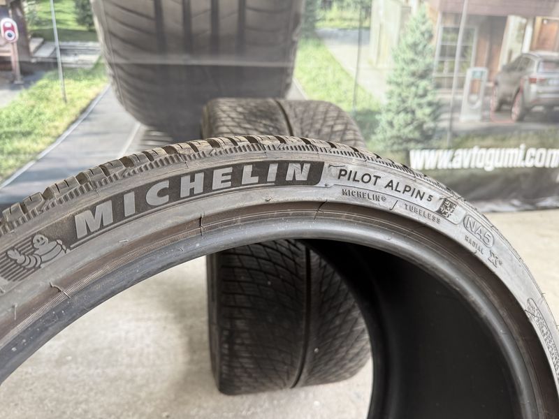 305/30/21 MICHELIN 2бр